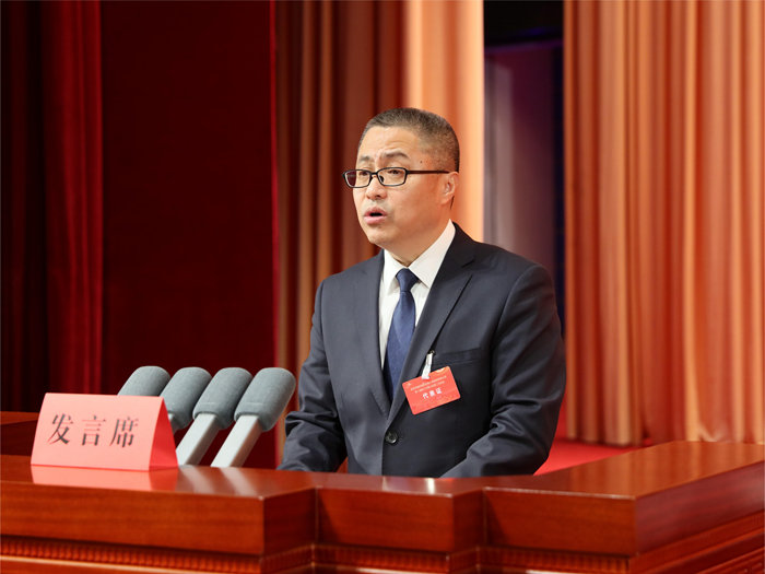 1715766237249112.jpg 陈勇.jpg