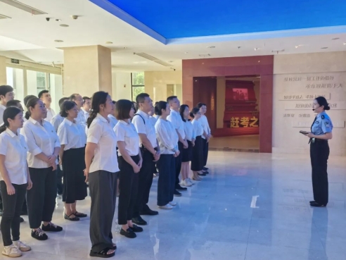 1756263272518125.jpg 01.jpg